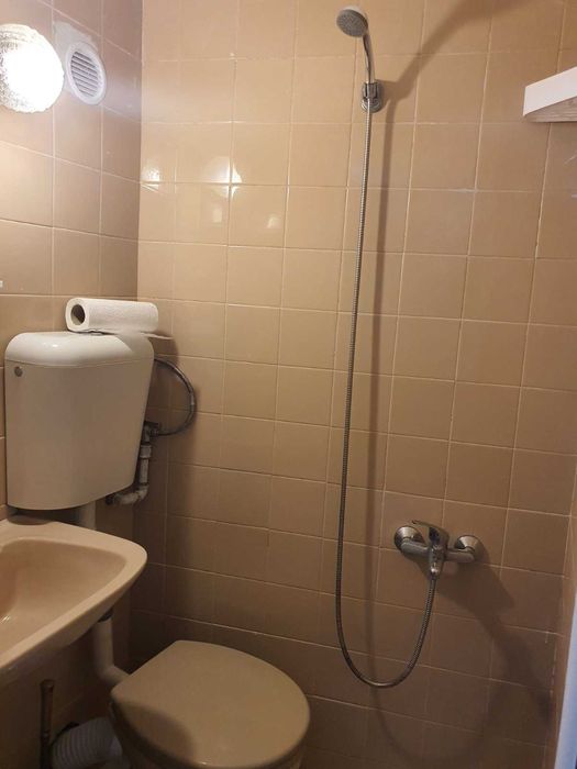 Дава се под наем Двустаен апартамент в Пловдив, Център - 45 кв.м за 255 € - Снимка #3