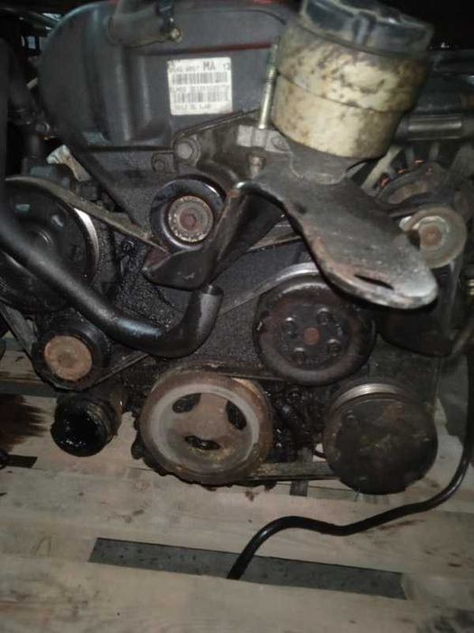 Двигатель Ford Focus FYDB 1.6L ZETEC SE