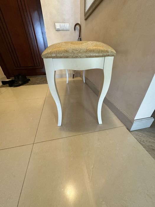 Банкетка размером 105x36