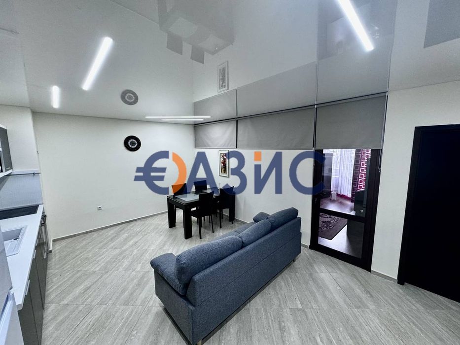 Продава се Тристаен апартамент в Свети Влас - 100 кв.м за 1500 €/кв.м - Снимка #6