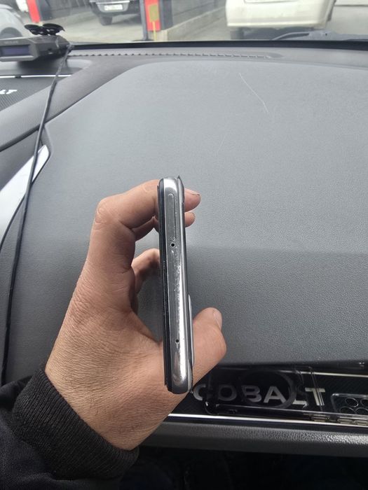 Samsung galaxy A52 8/256 idialniy