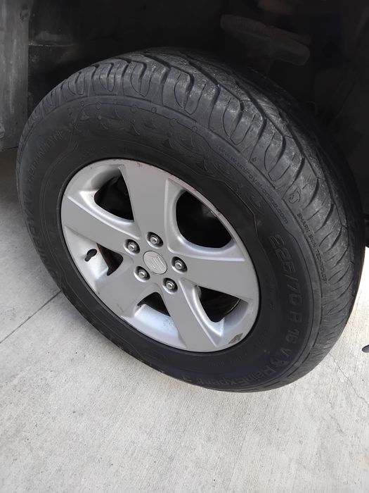 Гуми и джанти  225х70х16  / 5x114.3х16 ЕТ 45 6.5 J  За Гранд Витара и