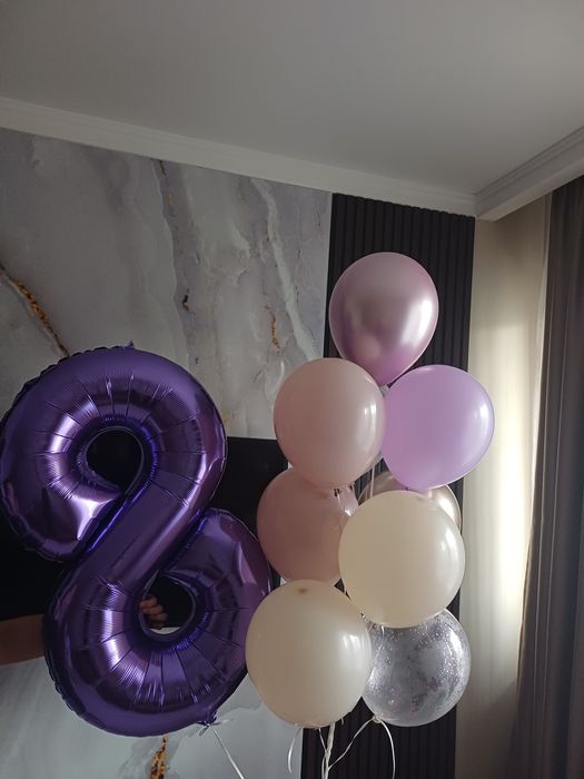 Продам шарики на 8 марта