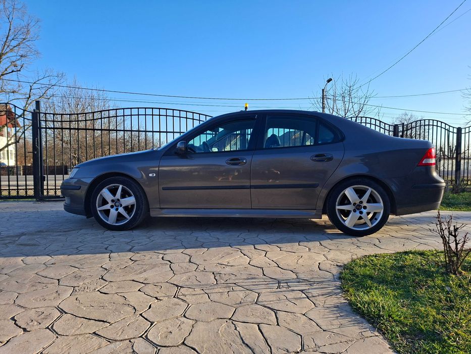 Vand/schimb SAAB 9-3 + Saab de rezervă, Ofertă Specială 2 IN 1