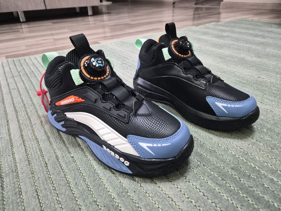 Кроссовки новые подростковые 36 р