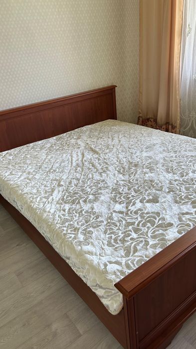 Продам спальный гарнитур. 60000 тг.  Самовывоз.
