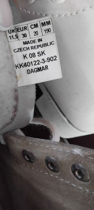 Фигурные коньки,кожа 100%. Botas. 30р