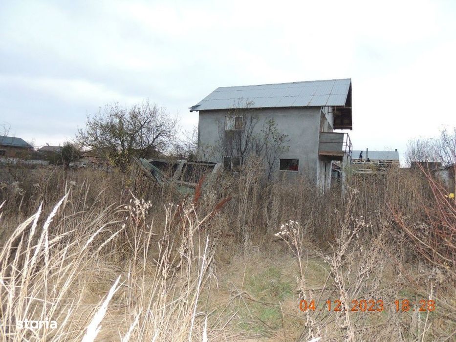 COCANI - CREVEDIA, Casa P+M + Teren - 300 mp