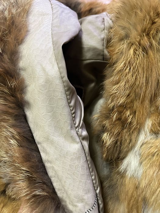 Елек с качулка от естествен косъм - лисица