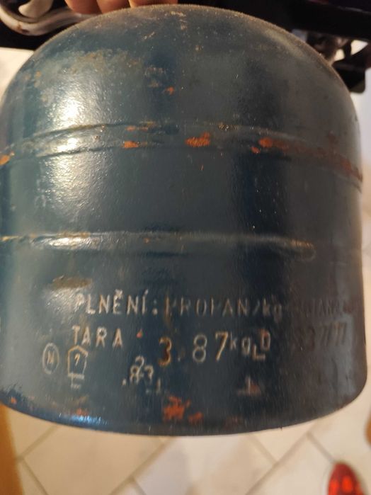 Газова бутилка с 2 котлона