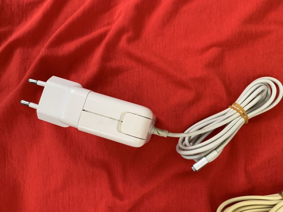 Transformator magsafe2 45w . Incarcator macbook 60w