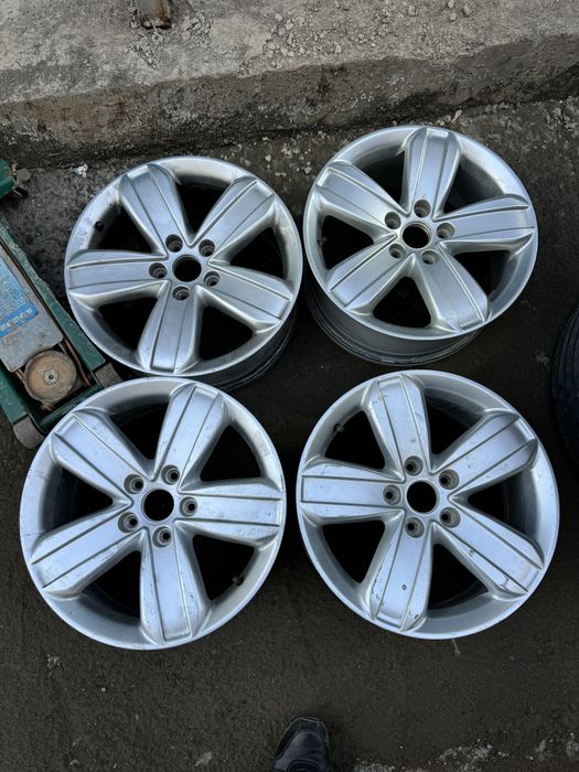 Продам диски на R 17