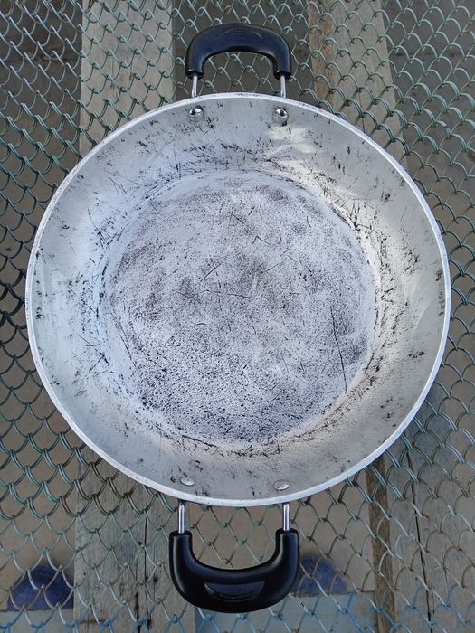 Сковородки толстые