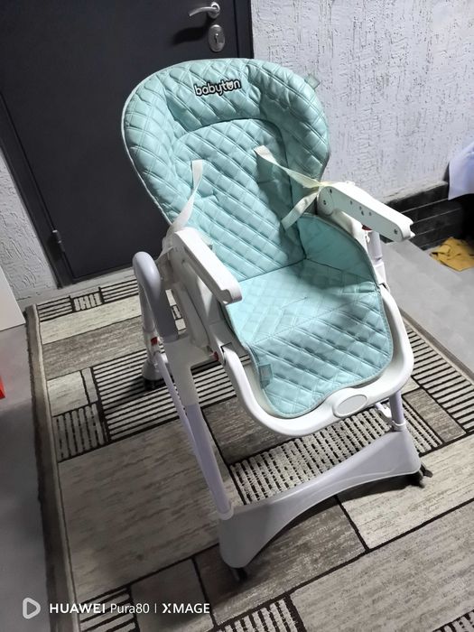 Продам детский столик