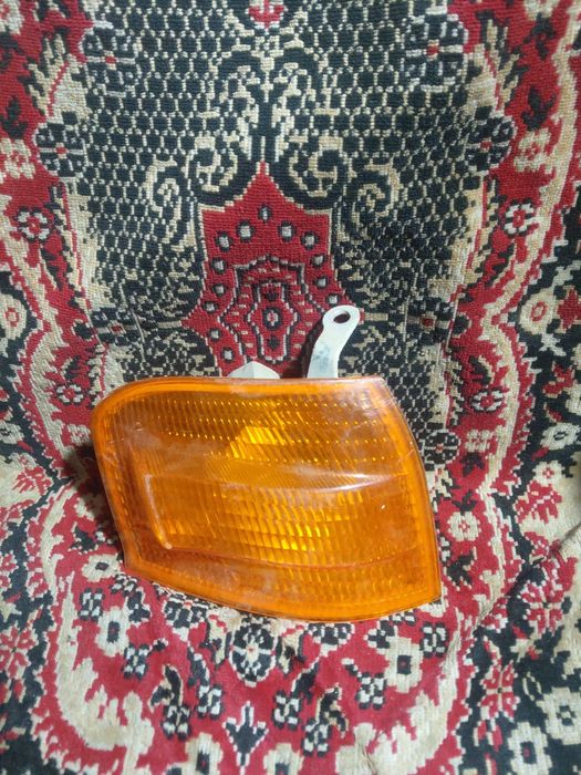 Фары на авто  тойота