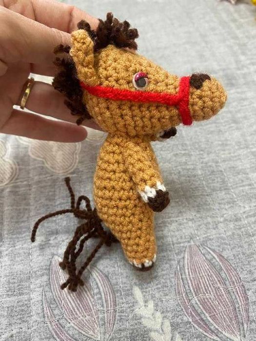 Лошадь Вязаная игрушка