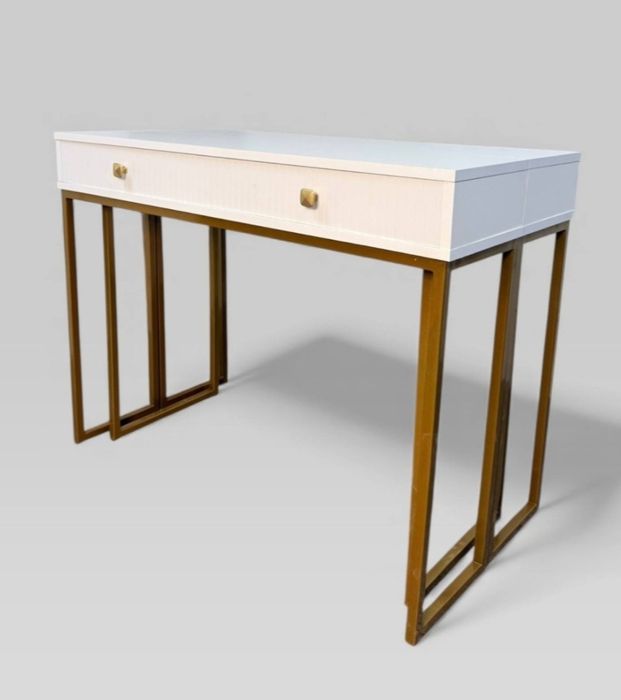 Стол транысфоремер оптовый склад в КАРАГАНДЕ