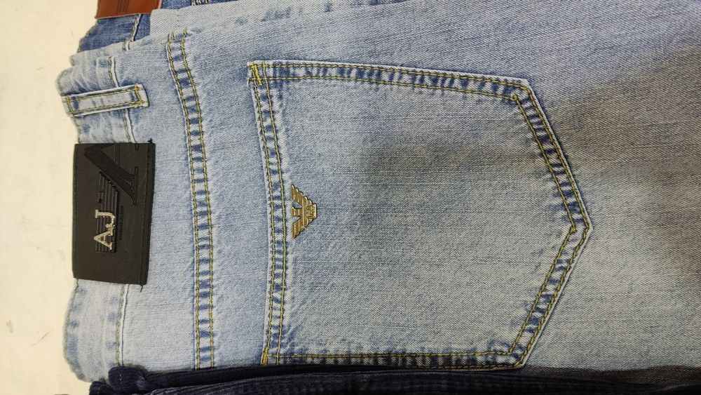 Мужские джинсы и брюки