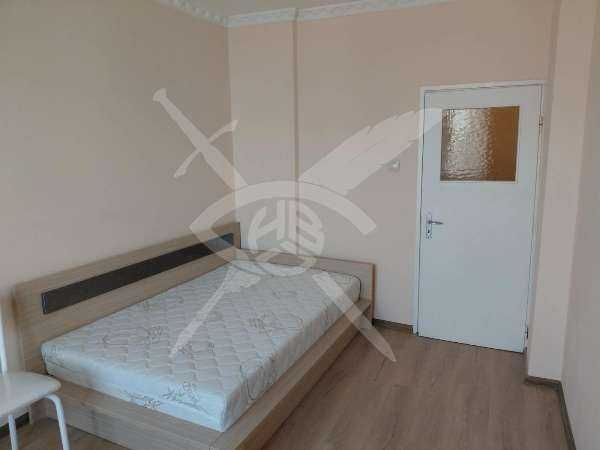 Дава се под наем Тристаен апартамент в Пловдив, Център - 96 кв.м за 500 € - Снимка #5