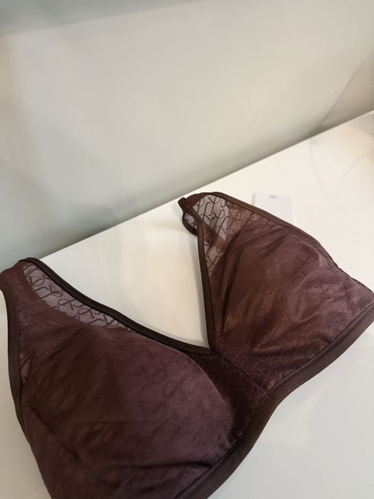 Комплект сутиен Trumph 70D и бикини М