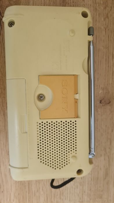 Радио  SONY ICF-490S