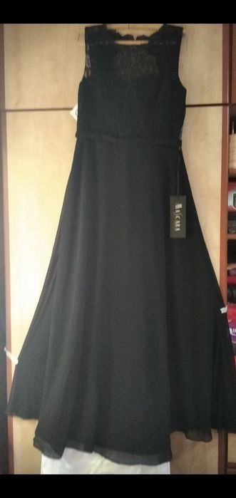Rochie de ocazie  ,44 -46 , Mascara , neagră