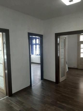 Дава се под наем Офис в София, Център - 100 кв.м за 1000 € - Снимка #5