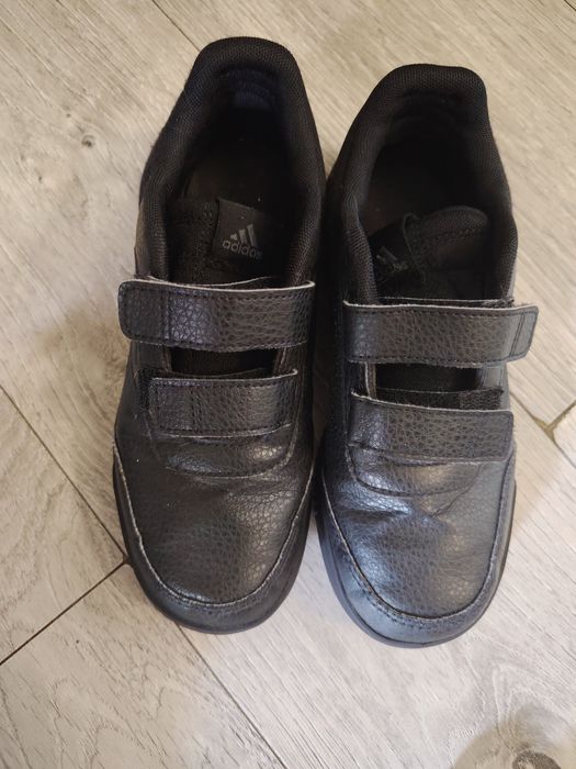 Adidas Sneakers Tens aur junior
