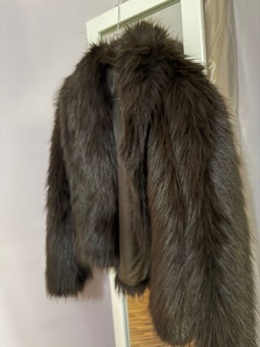 Палто Zara с косъм