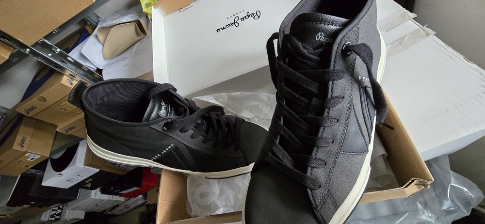 Vand bascheti piele naturala Pepe Jeans, nu nike  adidas new hoka