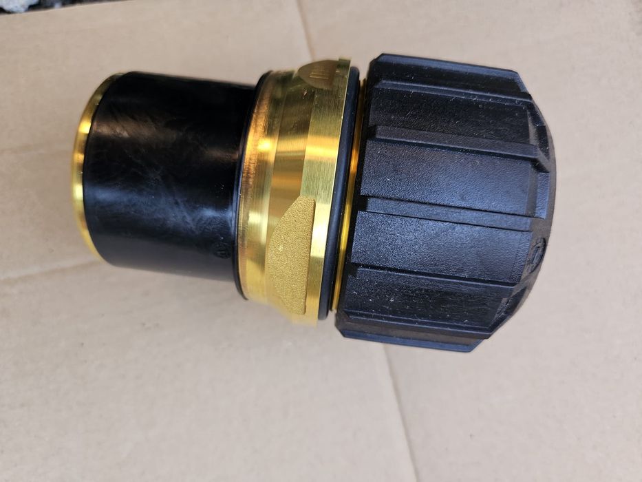 adaptor de obturare (Sperrblasen Adapter / Stop-Off Adapter) din polietilenă