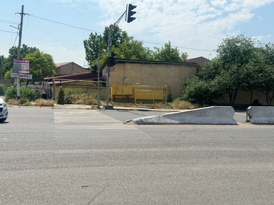 Продажа нежилого дома , Земельный участок , коммерческое помещение