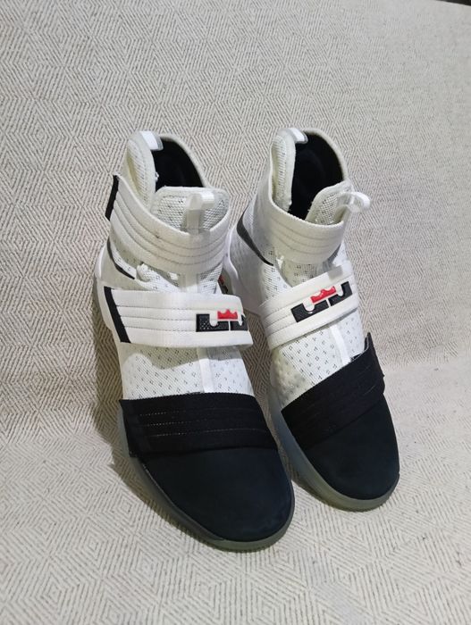Nike LeBron Soldier 10 Black Toe mărime 45