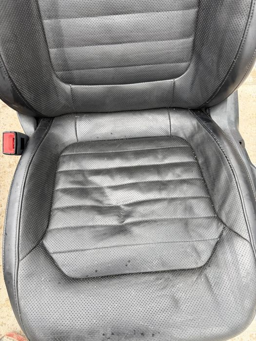 Кожен салон Passat b7 обдухване и масаж