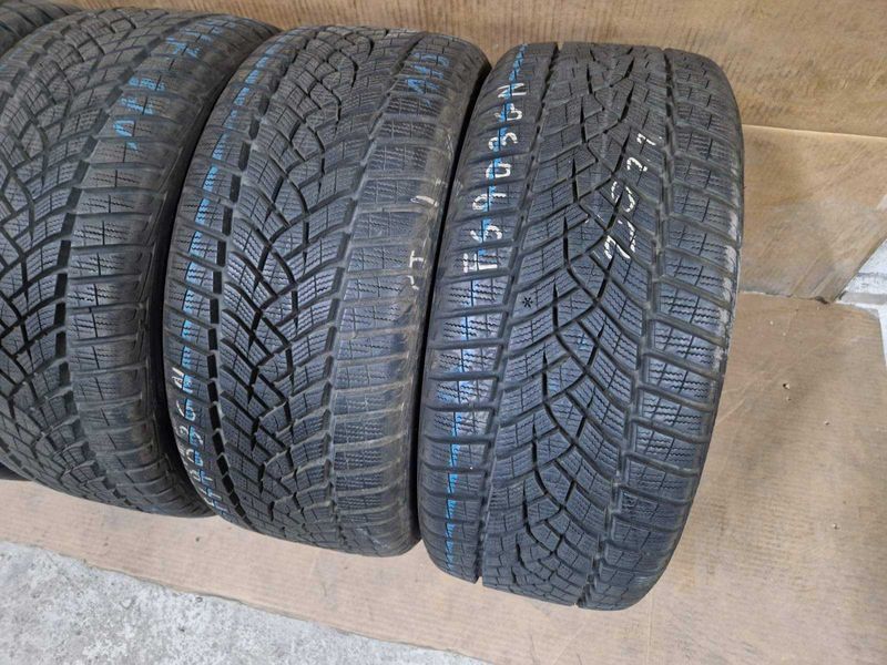 4 Goodyear R17 215/45
зимни гуми DOT4318