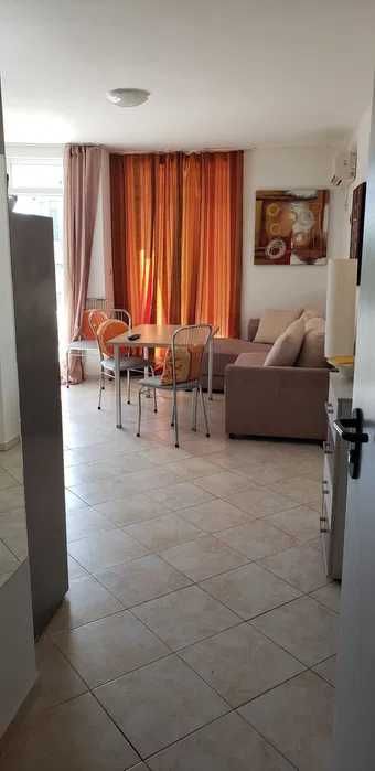 Продава се Двустаен апартамент в Бургас, Възраждане - 55 кв.м за 413 €/кв.м - Снимка #1