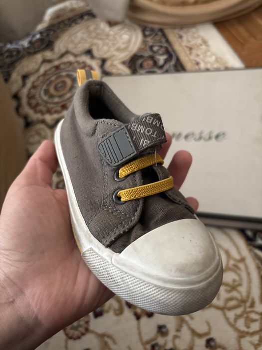 Детская обувь 4 пары