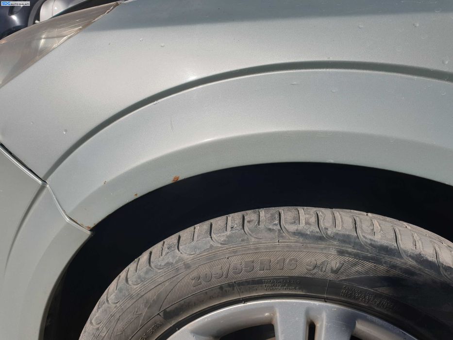 Aripa Stanga Fata cu Inceput de Rugina Opel Astra H 2004 - 2010 Culoare Z30C [K7187]