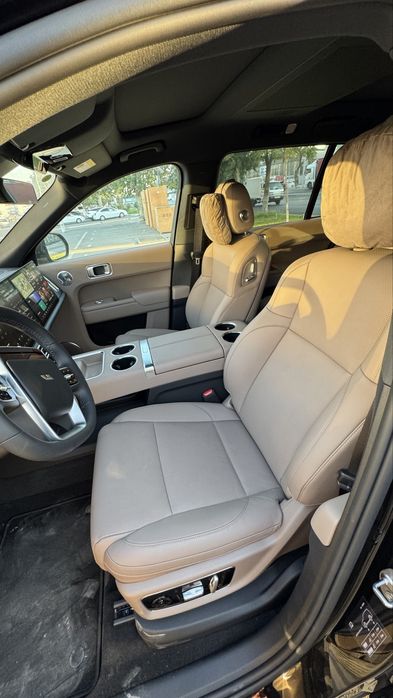 Li 7 Restaling. Kofe salon.