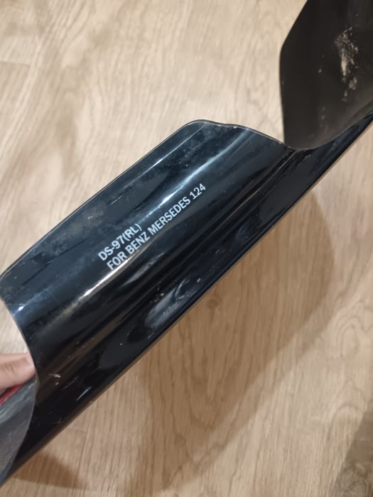 Очки на фары Mercedes Е124