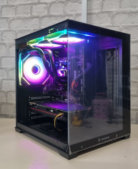 Unitate PC Gaming: Ryzen 5 2400G/16GB RAM/GTX 1080 8GB/240GB SSD/1TB HDD/ARGB
