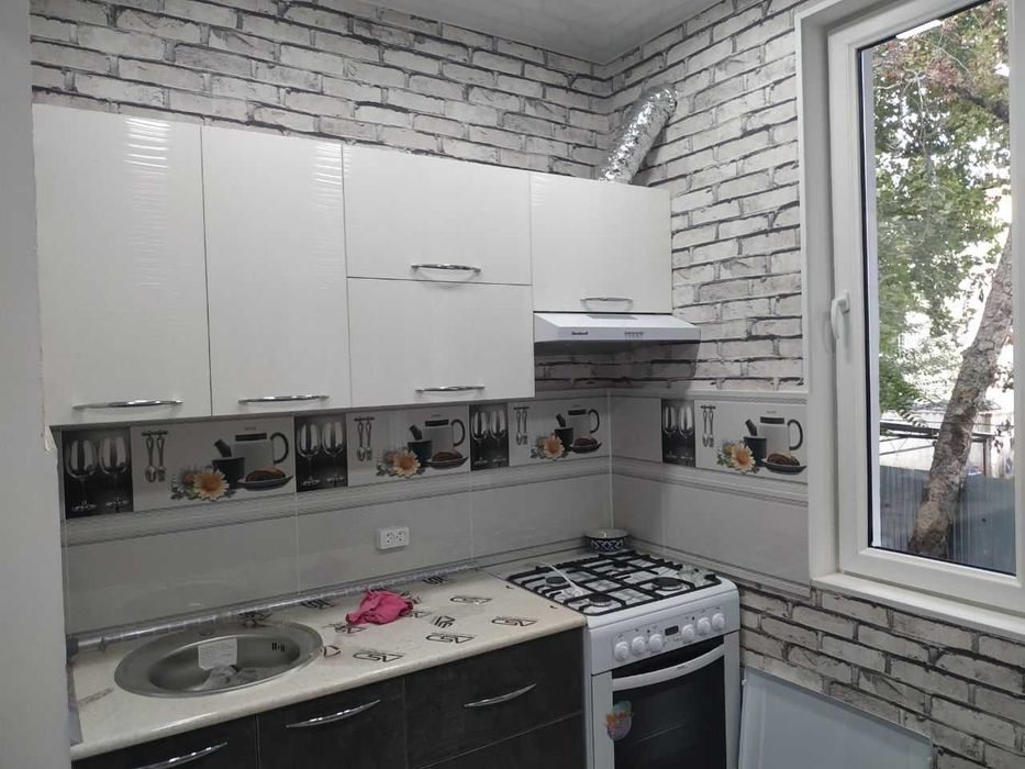 Продается  квартира 3/2/5  Кушбеги Хавас