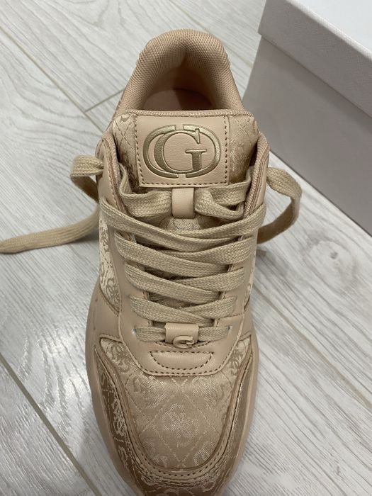 Guess спортни обувки