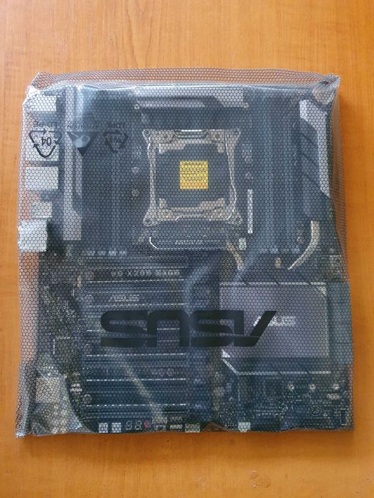 ASUS WS X299 SAGE – Workstation 7x PCIe x16 / LGA2066 / NOUĂ SIGILATĂ