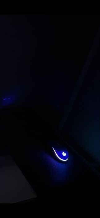 продам мышку logitech