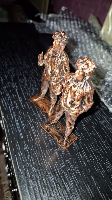 Статуэтка Виктора Цоя