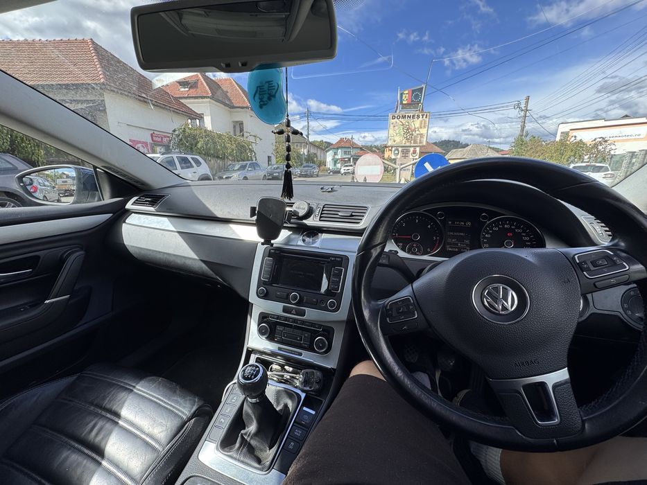 Vand/Schimb.  VW PASSAT CC 2011 – 2.0 TDI Bluemotion  – MANUALĂ 6+1