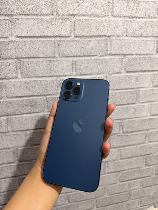 Продаю iPhone 12 Pro Max, 256 ГБ