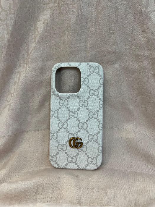 Чехлы на айфон премиальные