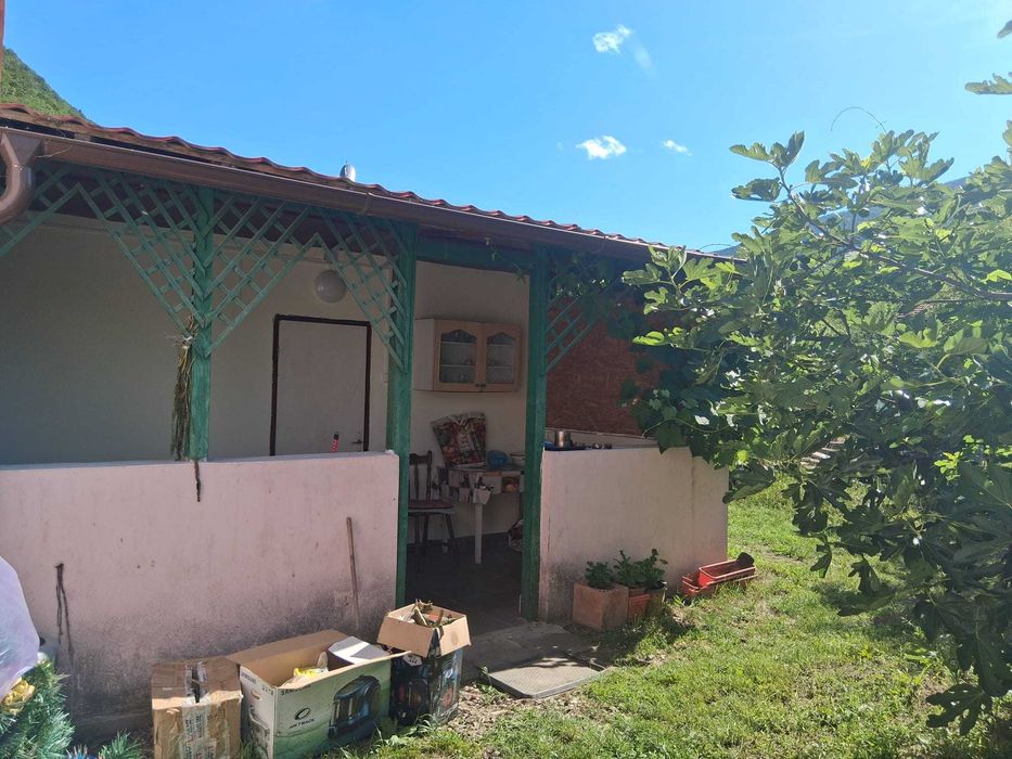 De vanzare casa de locuit sau pentru cazare in Baile Herculane
